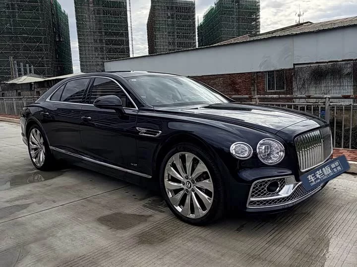 Bentley galloping