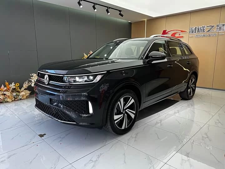 Volkswagen patrol