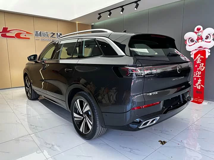 Volkswagen patrol