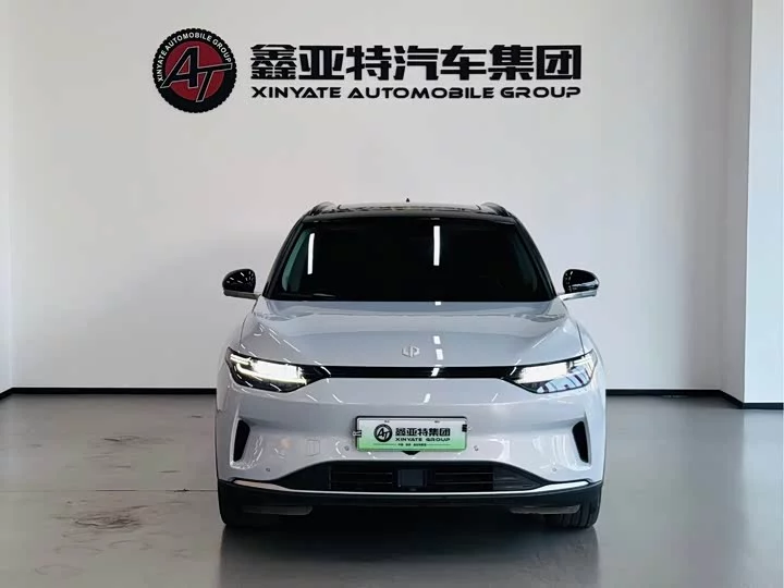 Leapmotor Zero running C11