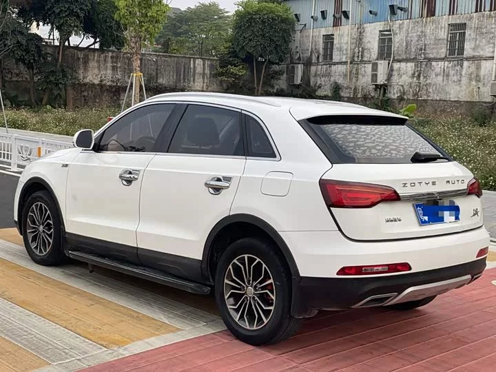 Zotye SR7