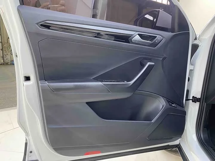 Volkswagen T-ROC Tange