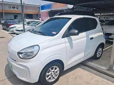 Roewe CLEVER by Colwei