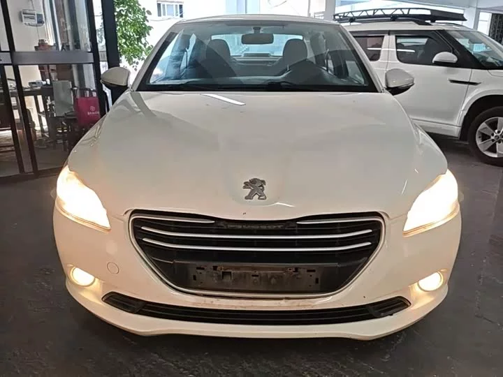 Peugeot 301