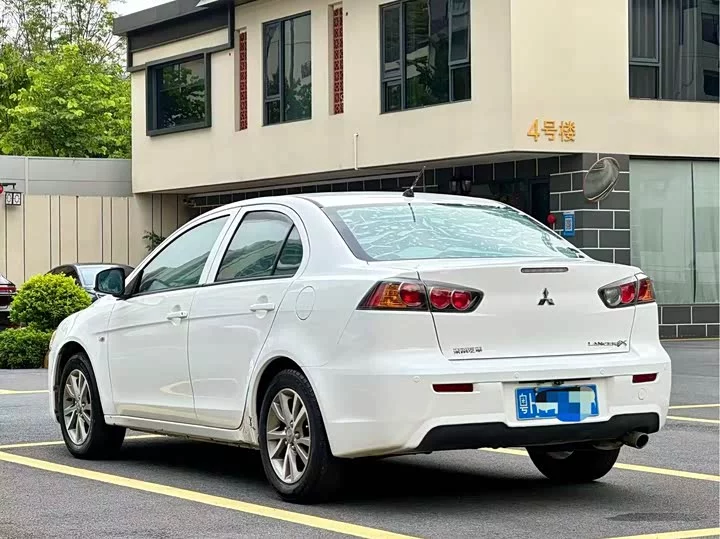 Mitsubishi Winged God