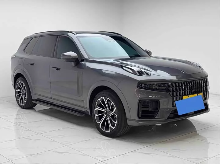Lynk & Co 09 EM-P
