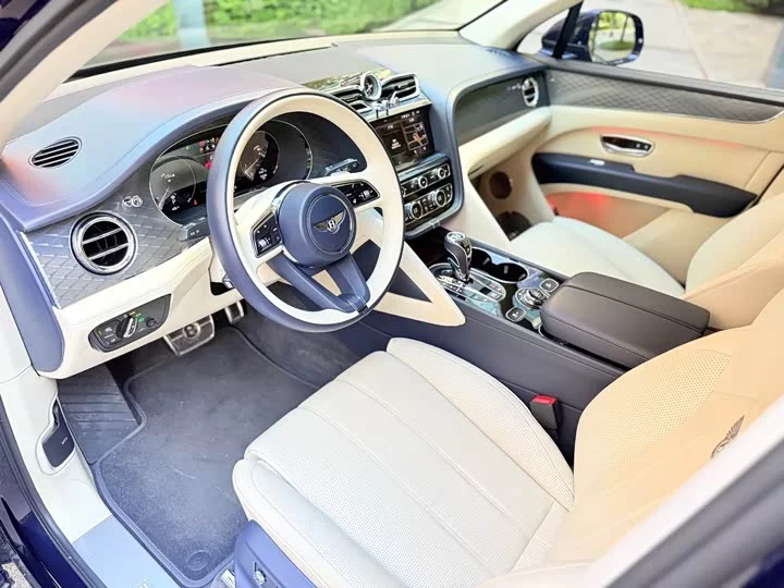 Bentley Bentayga