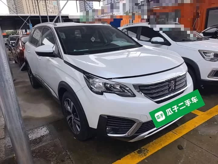 Peugeot 5008