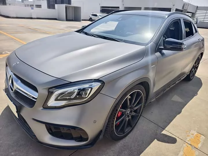 Mercedes-Benz GLA AMG