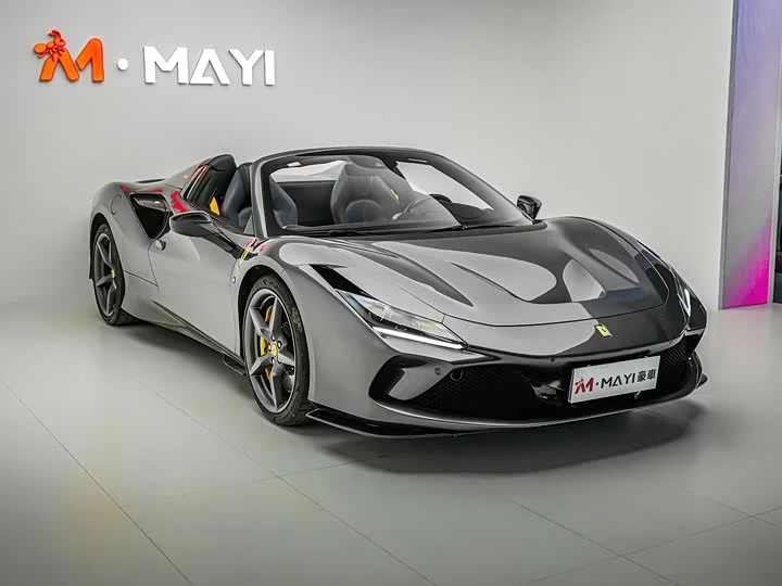 ferrari F8