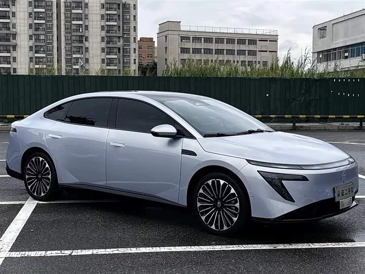 Nissan N7