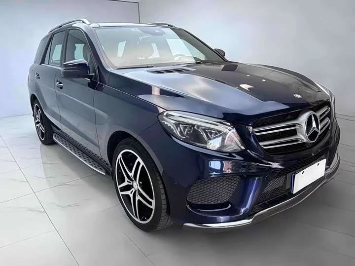 Mercedes-Benz GLE (Imported)