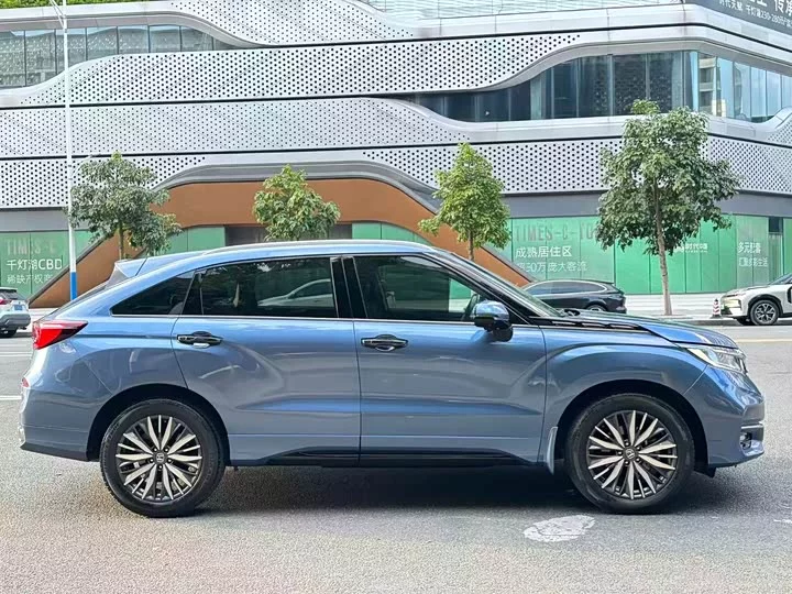 Honda Crown Road