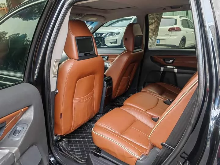 Volvo XC Classic