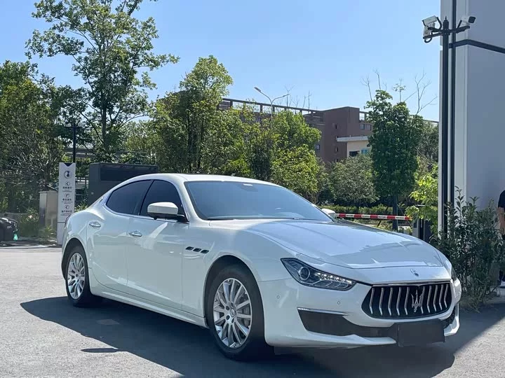 Maserati Ghibli