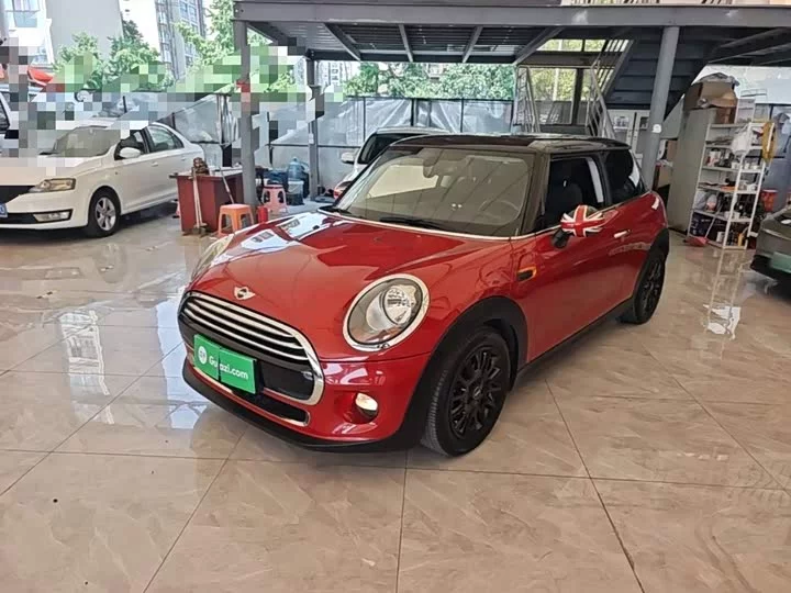 MINI 