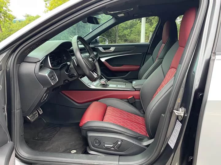 Audi S6