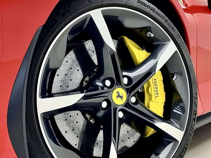 ferrari SF90