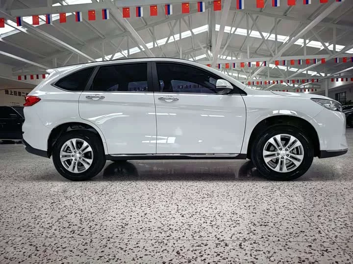 Haval M6