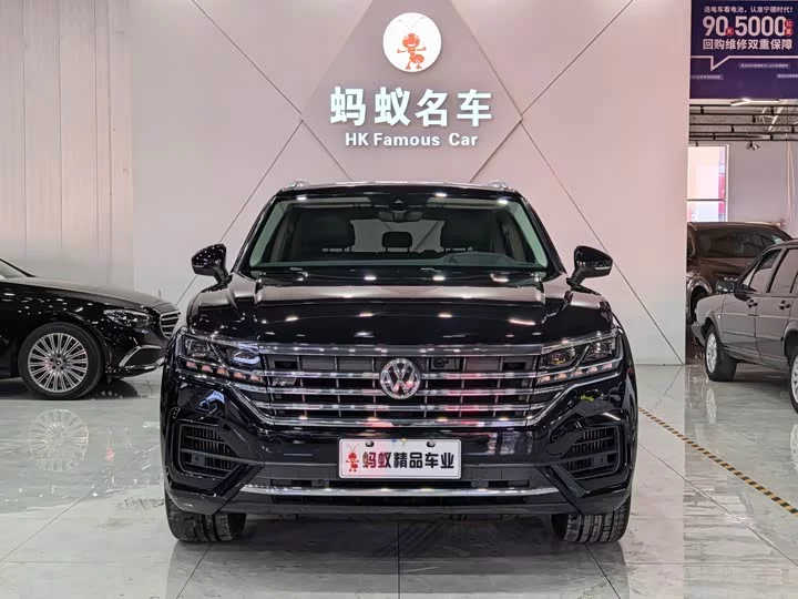 Volkswagen Touareg