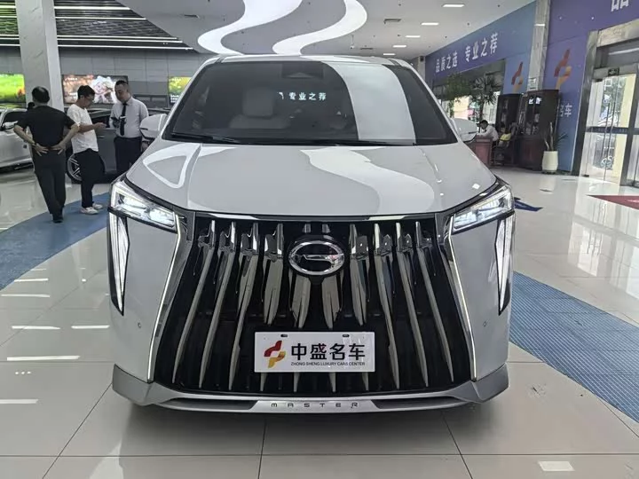 GAC Trumpchi M8
