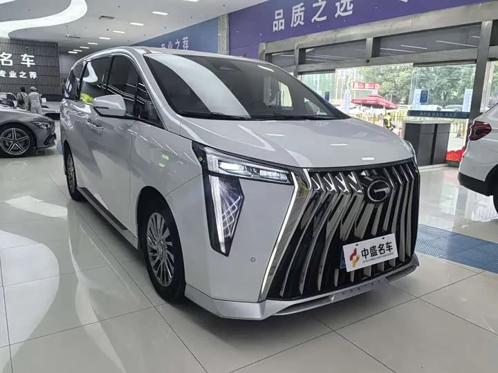 GAC Trumpchi M8