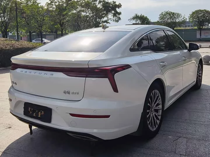 FAW Besturn B70