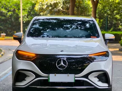 Mercedes-Benz EQE SUV