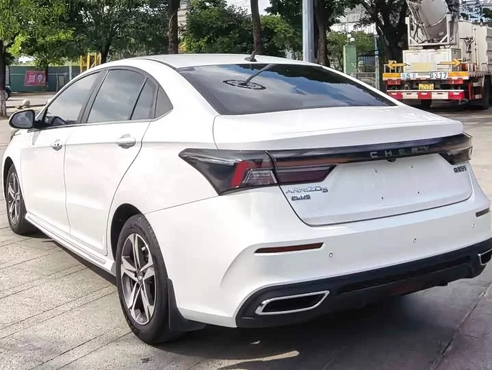 Omoda S5