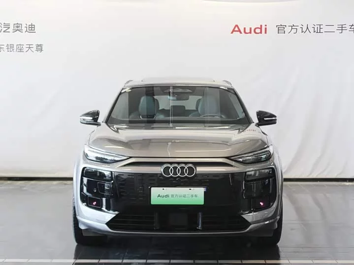 Audi Q6L e-tron