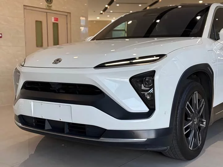 NIO EC6