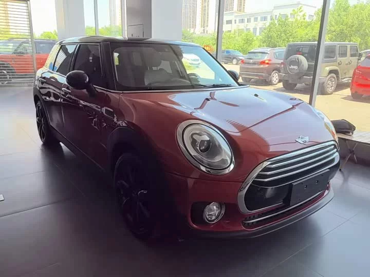 MINI CLUBMAN