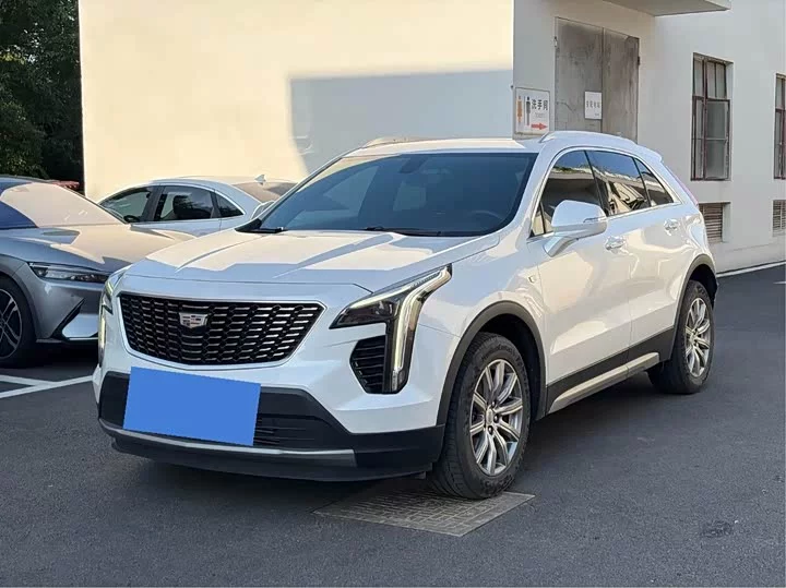 Cadillac XT4