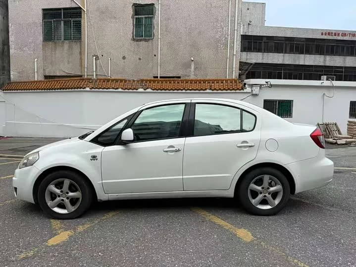 Suzuki SX4
