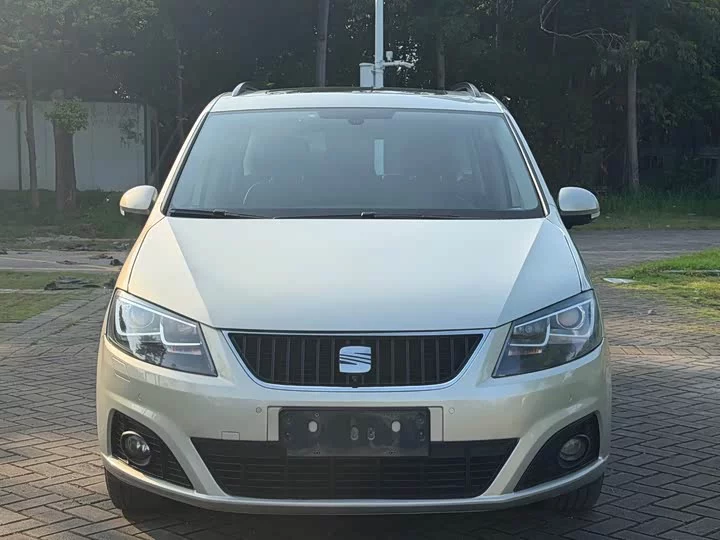 SEAT Ou Yuebo