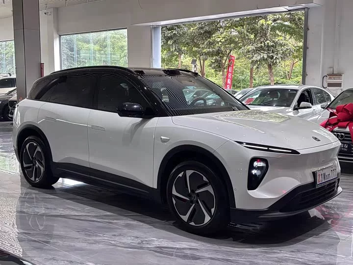 NIO ES6