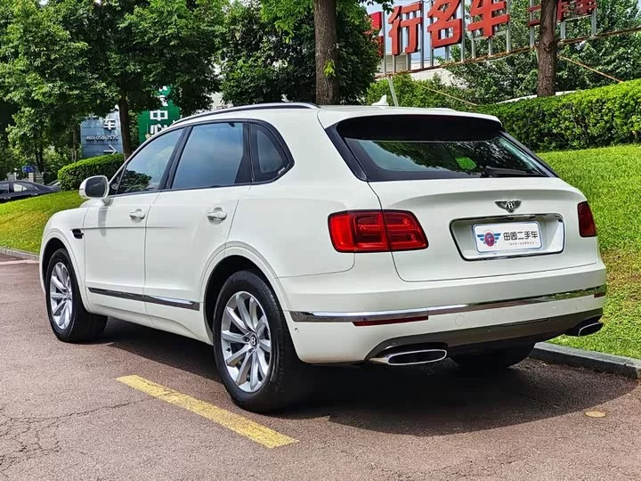 Bentley Bentayga
