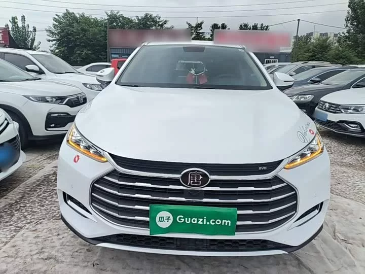 BYD Tang
