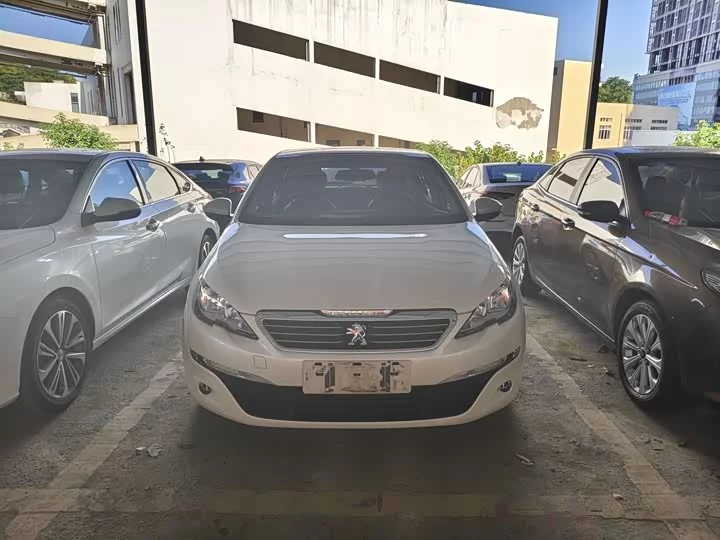 Peugeot 308S