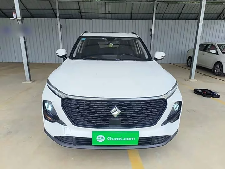Baojun RS-3