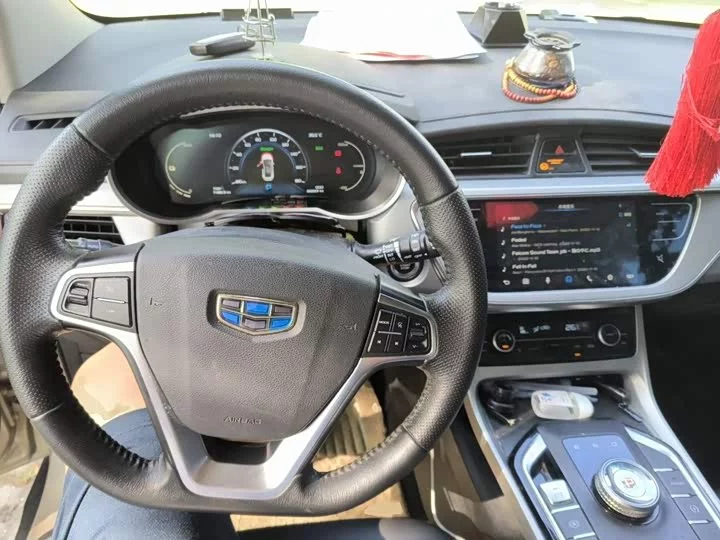 Geely Emgrand GSe