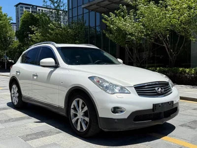 Infiniti QX50