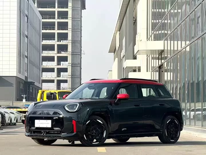 MINI ELECTRIC JCW ACEMAN