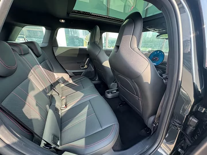 MINI ELECTRIC JCW ACEMAN