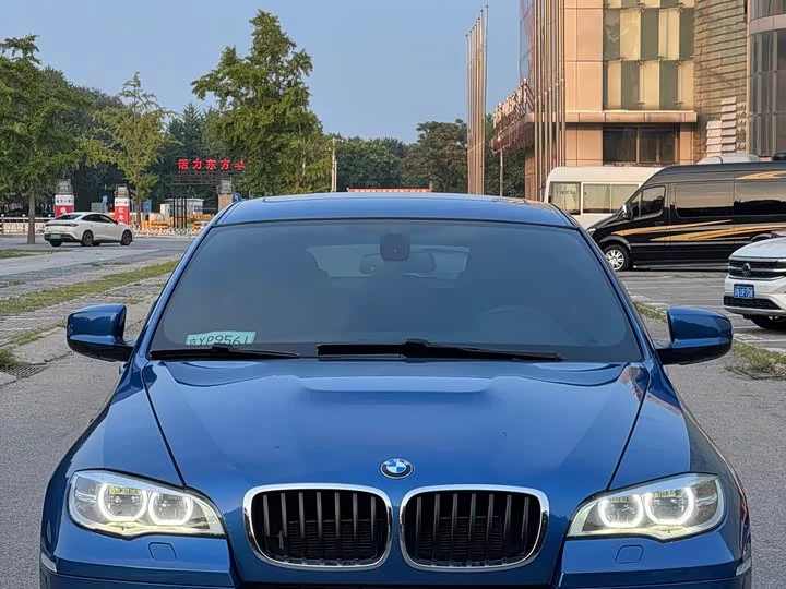 BMW X6 M