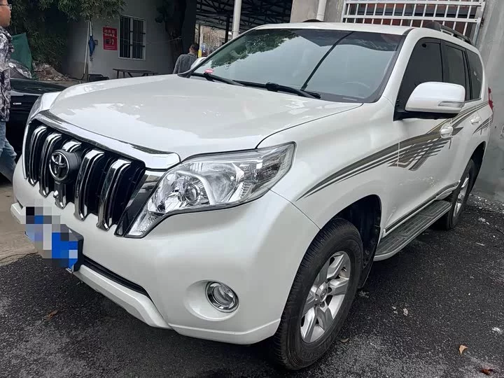 Toyota prado