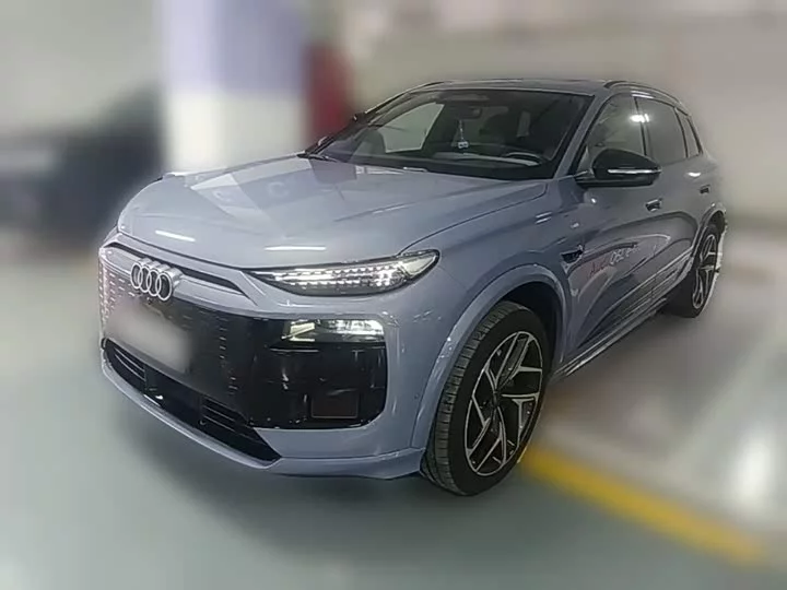 Audi Q6L e-tron