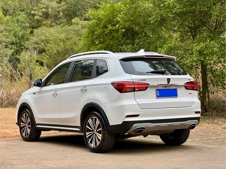 Roewe RX5