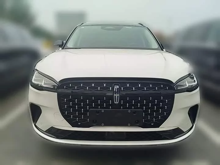 Lincoln adventurer
