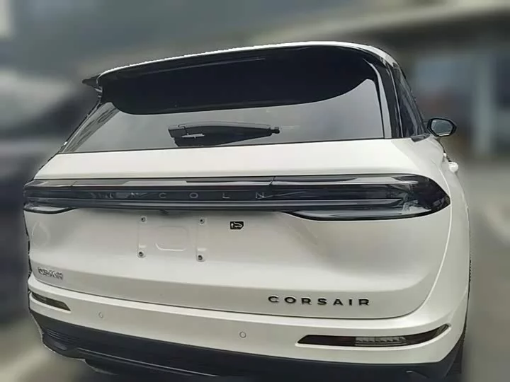 Lincoln adventurer